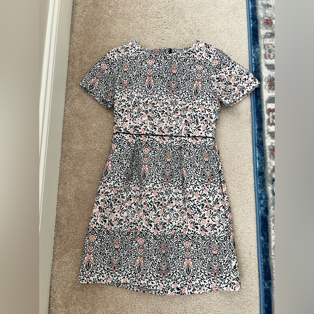 H&M Navy and White Floral Mini Dress